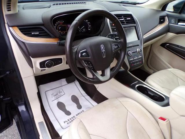 2015 Lincoln MKC Base