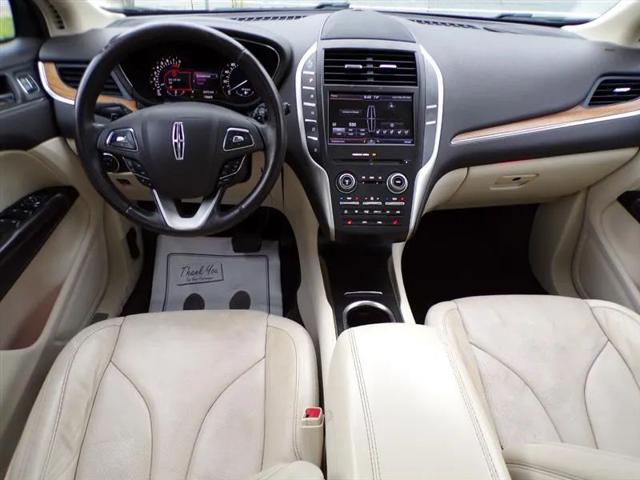 2015 Lincoln MKC Base