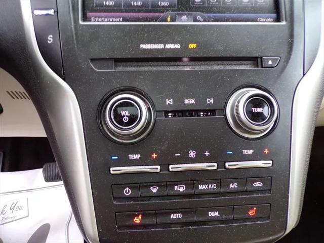 2015 Lincoln MKC Base