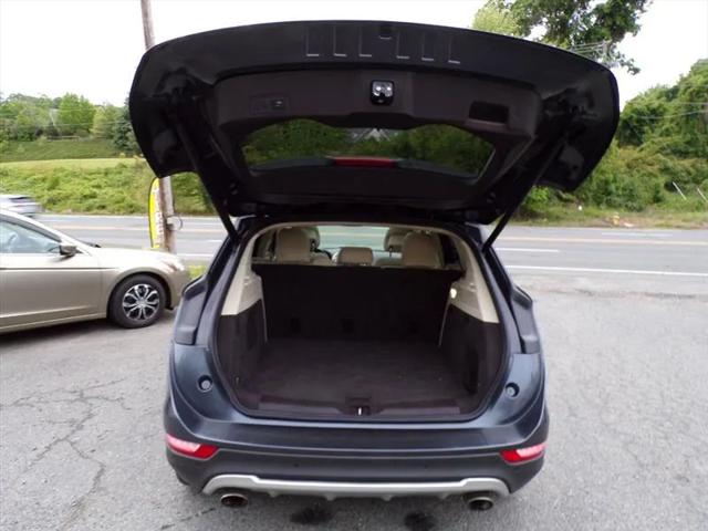 2015 Lincoln MKC Base