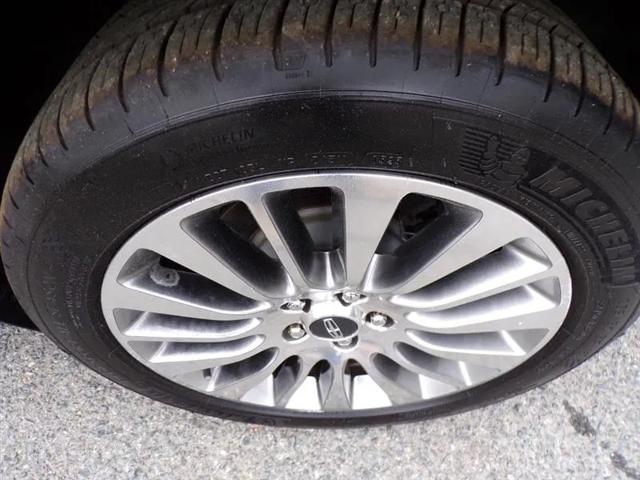2015 Lincoln MKC Base