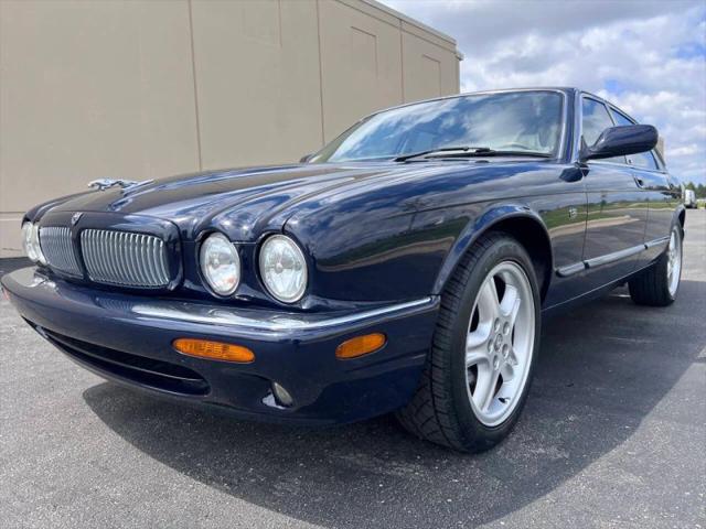 2002 Jaguar XJ XJ8 for sale in Naperville, IL
