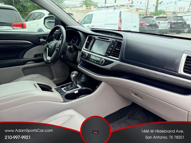 2017 Toyota Highlander Limited
