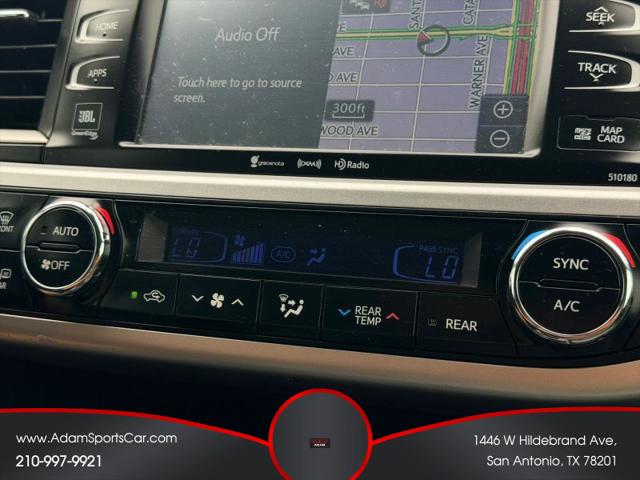 2017 Toyota Highlander Limited