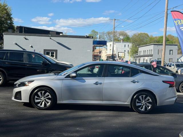 2023 Nissan Altima S FWD
