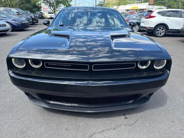 2015 Dodge Challenger SXT