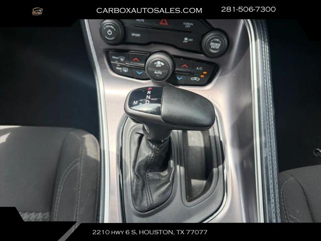 2021 Dodge Challenger SXT