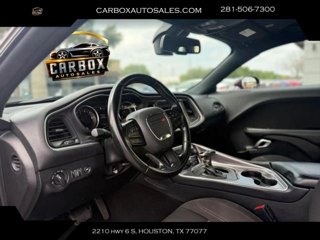 2021 Dodge Challenger SXT