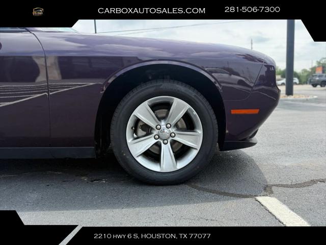 2021 Dodge Challenger SXT