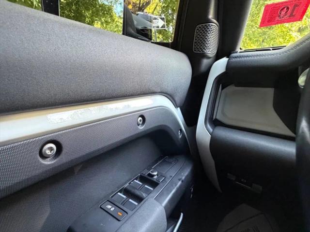 2020 Land Rover Defender 110 Standard