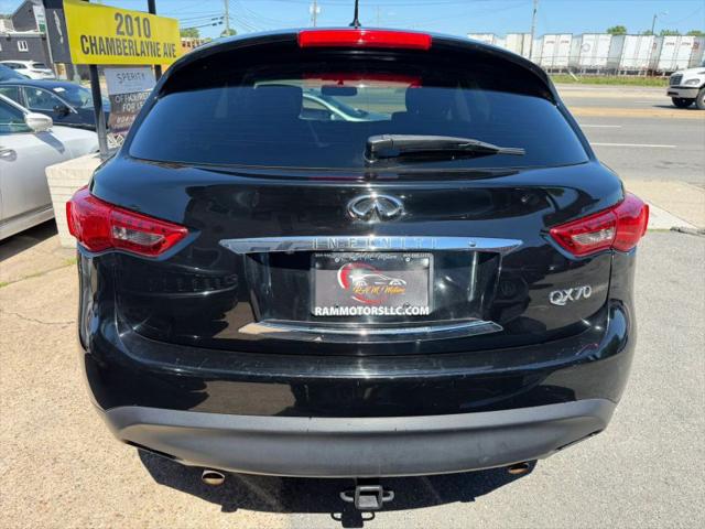 2017 INFINITI QX70 3.7