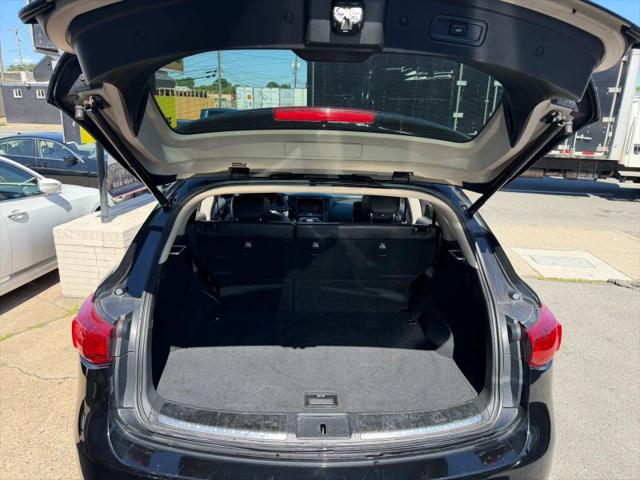 2017 INFINITI QX70 3.7