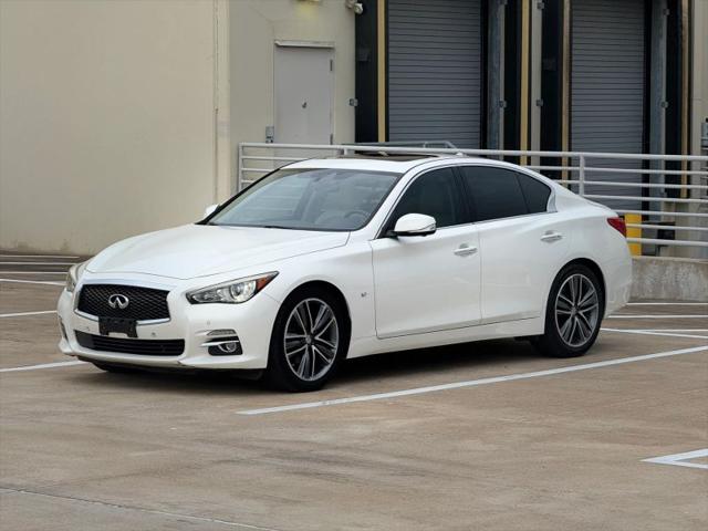 2015 INFINITI Q50 Premium