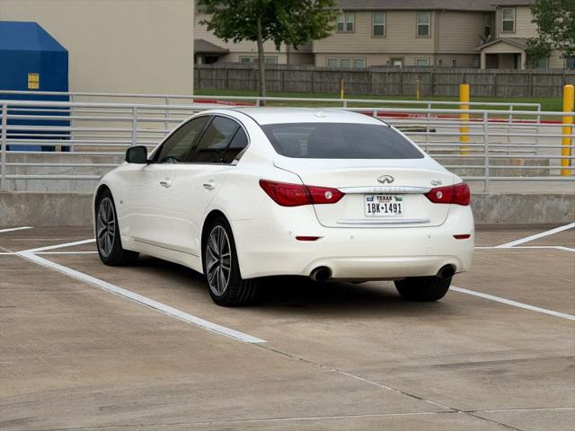 2015 INFINITI Q50 Premium