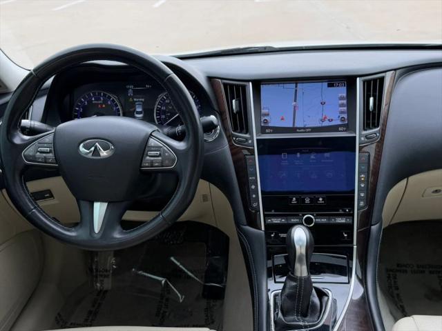 2015 INFINITI Q50 Premium