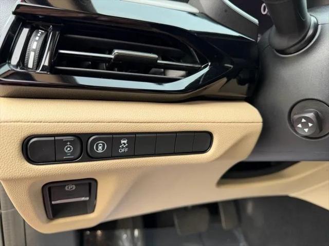 2023 Acura MDX Standard