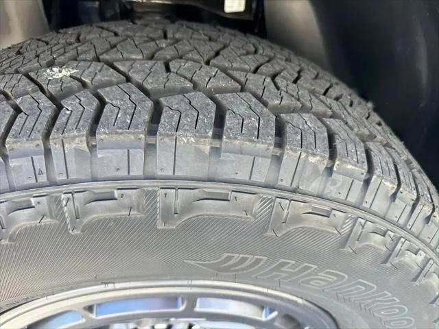 2026 Nissan Frontier Crew Cab Long Bed PRO-4X 4x4