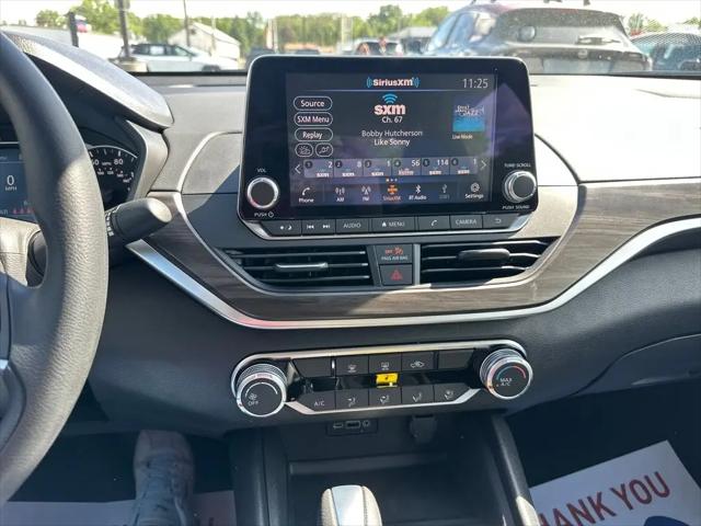 2026 Nissan Altima SV FWD