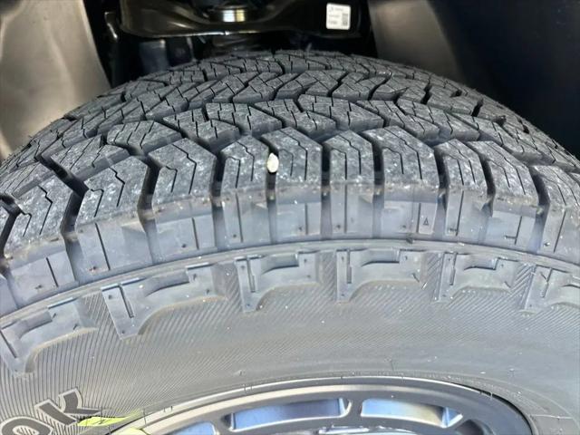 2026 Nissan Frontier Crew Cab Long Bed PRO-4X 4x4