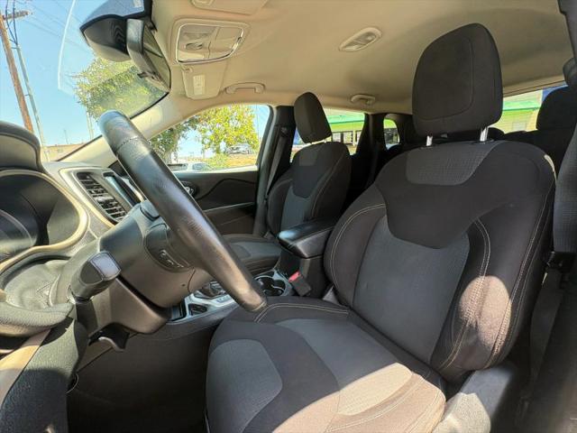 2017 Jeep Cherokee Latitude FWD