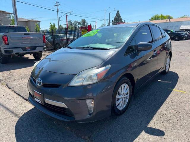 2013 Toyota Prius Plug-In Advanced