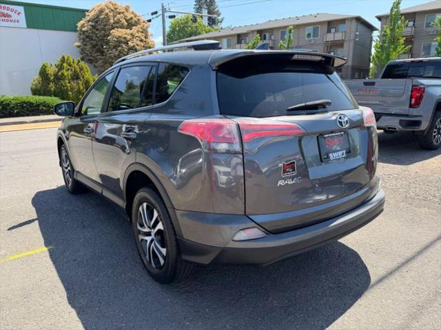 2017 Toyota RAV4 LE
