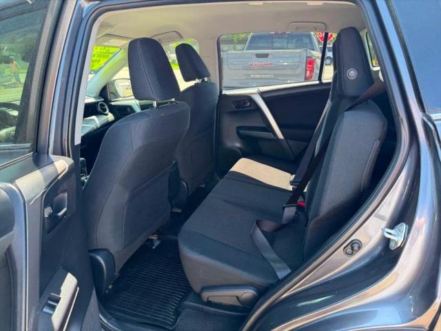 2017 Toyota RAV4 LE