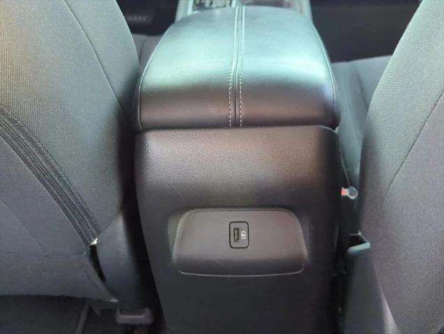 2022 Nissan Sentra SV Xtronic CVT