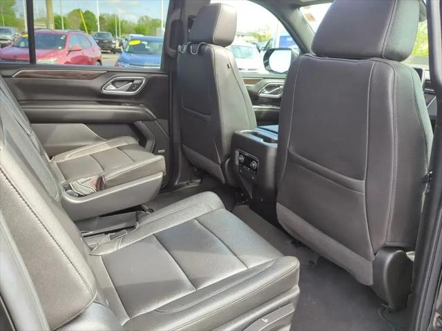 2022 Chevrolet Suburban 4WD LT