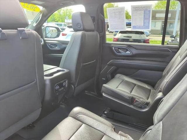 2022 Chevrolet Suburban 4WD LT