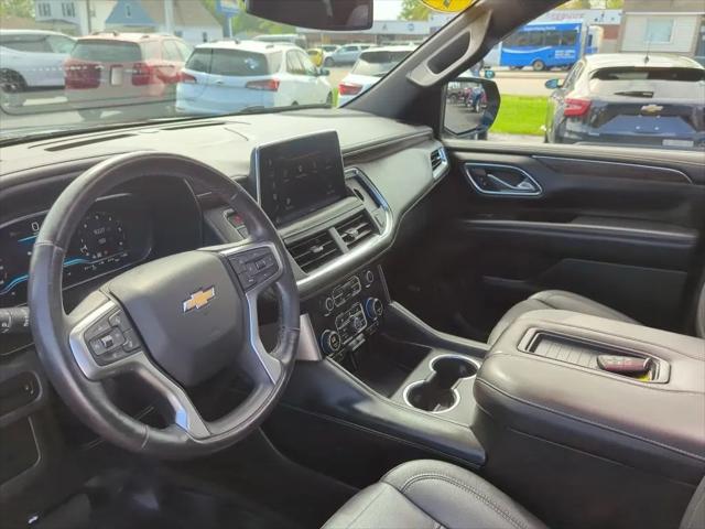 2022 Chevrolet Suburban 4WD LT