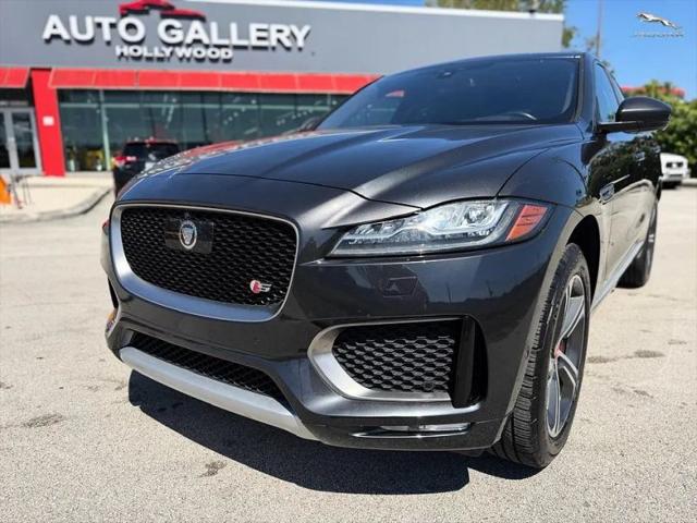 2018 Jaguar F-PACE S