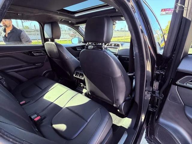 2019 Jaguar F-PACE 25t Premium