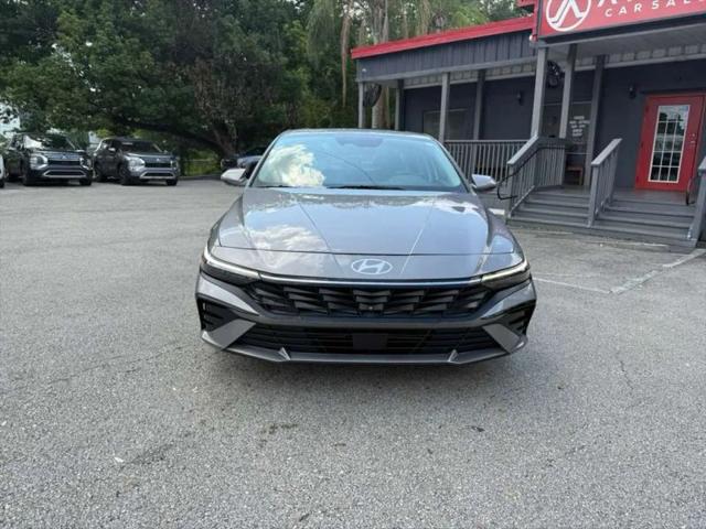 2025 Hyundai Elantra Limited