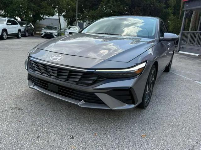 2025 Hyundai Elantra Limited