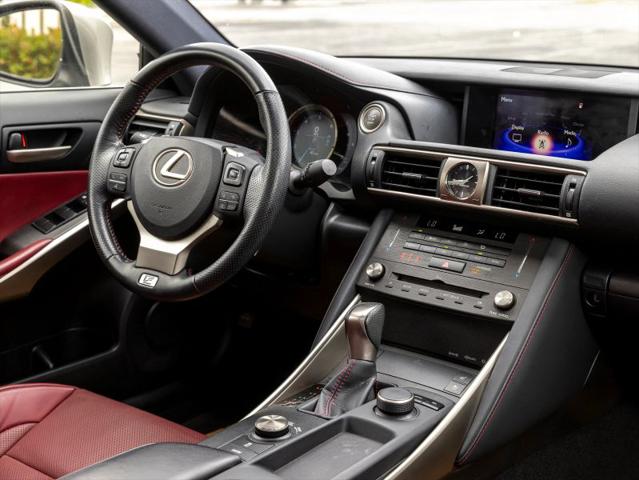 2020 Lexus IS 300 300 F Sport