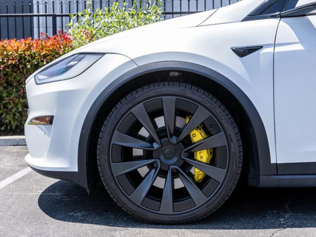 2022 Tesla Model X Long Range