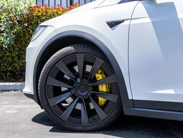 2022 Tesla Model X Long Range