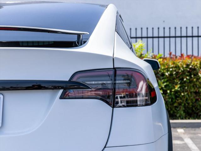 2022 Tesla Model X Long Range