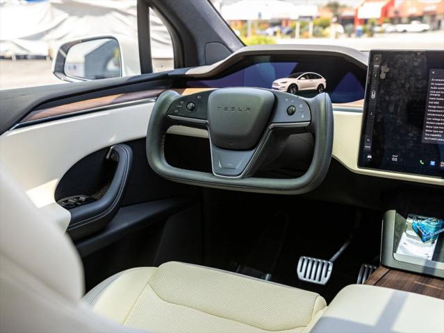 2022 Tesla Model X Long Range