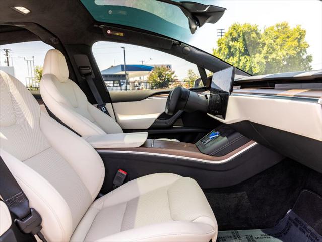 2022 Tesla Model X Long Range