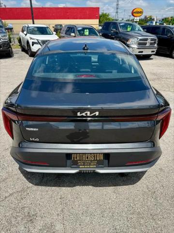 2025 Kia K4 LXS