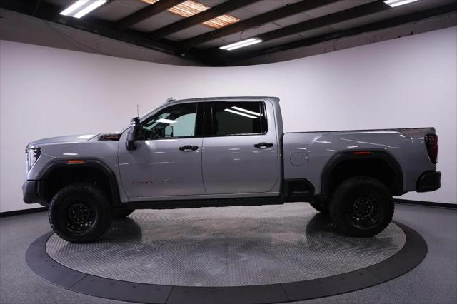 2025 GMC Sierra 2500HD 4WD Crew Cab Standard Bed AT4X