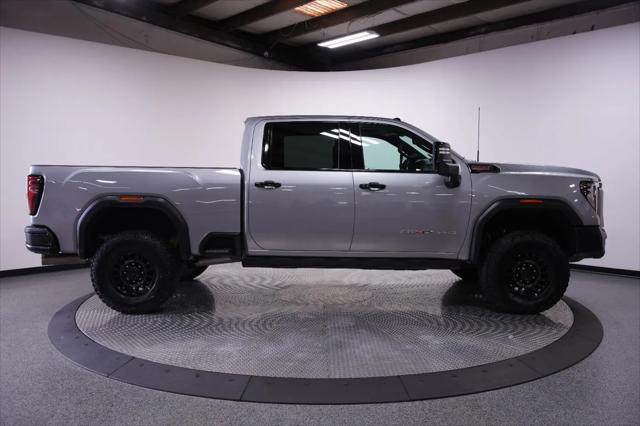 2025 GMC Sierra 2500HD 4WD Crew Cab Standard Bed AT4X