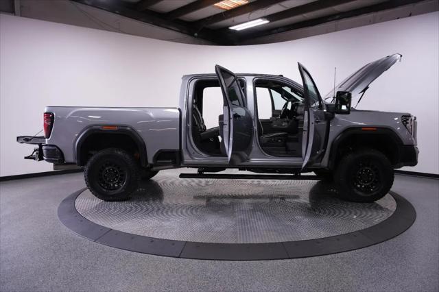 2025 GMC Sierra 2500HD 4WD Crew Cab Standard Bed AT4X