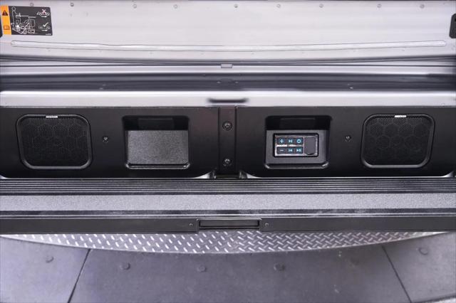 2025 GMC Sierra 2500HD 4WD Crew Cab Standard Bed AT4X
