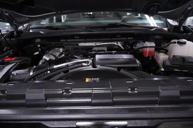2025 GMC Sierra 2500HD 4WD Crew Cab Standard Bed AT4X