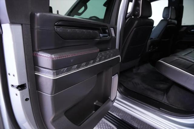 2025 GMC Sierra 2500HD 4WD Crew Cab Standard Bed AT4X