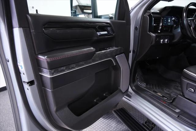 2025 GMC Sierra 2500HD 4WD Crew Cab Standard Bed AT4X