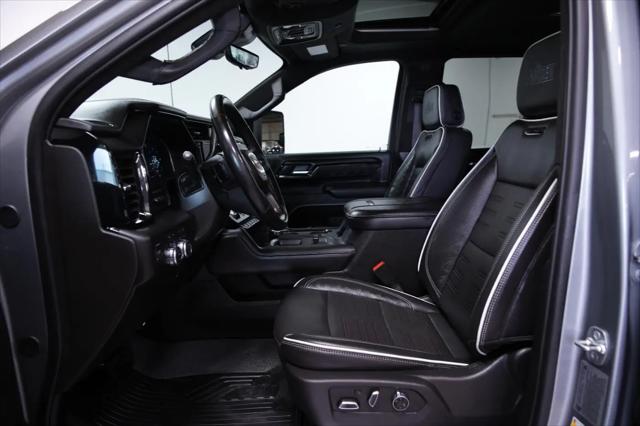2025 GMC Sierra 2500HD 4WD Crew Cab Standard Bed AT4X